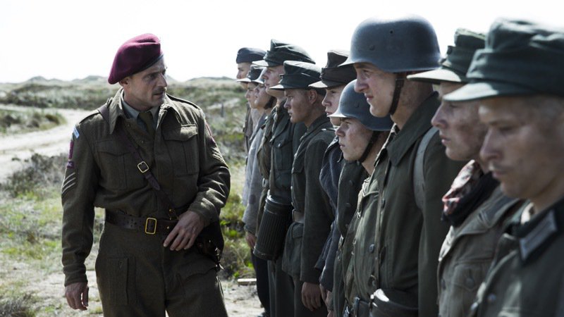 Land of Mine - Under Sandet - still