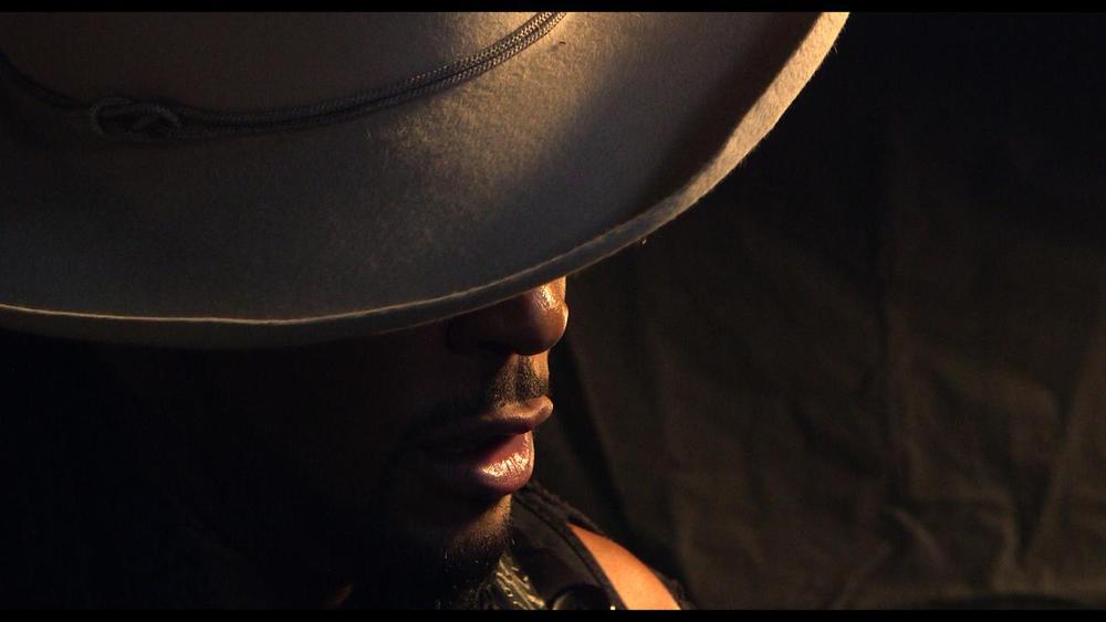 Devil's Pie - D'Angelo - still