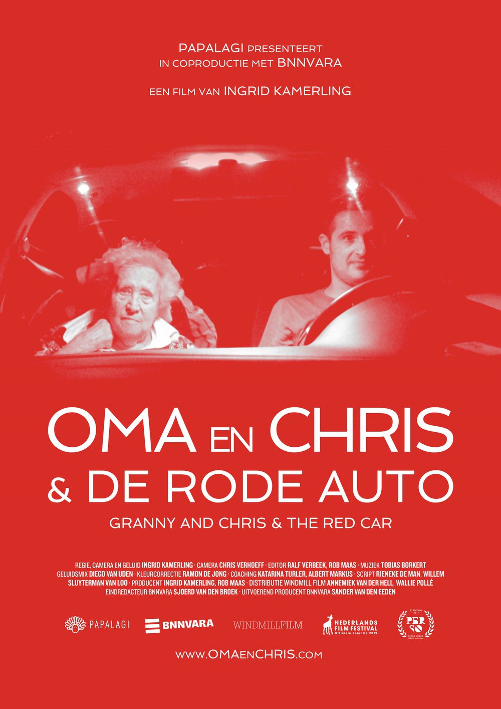 Oma en Chris & de rode auto