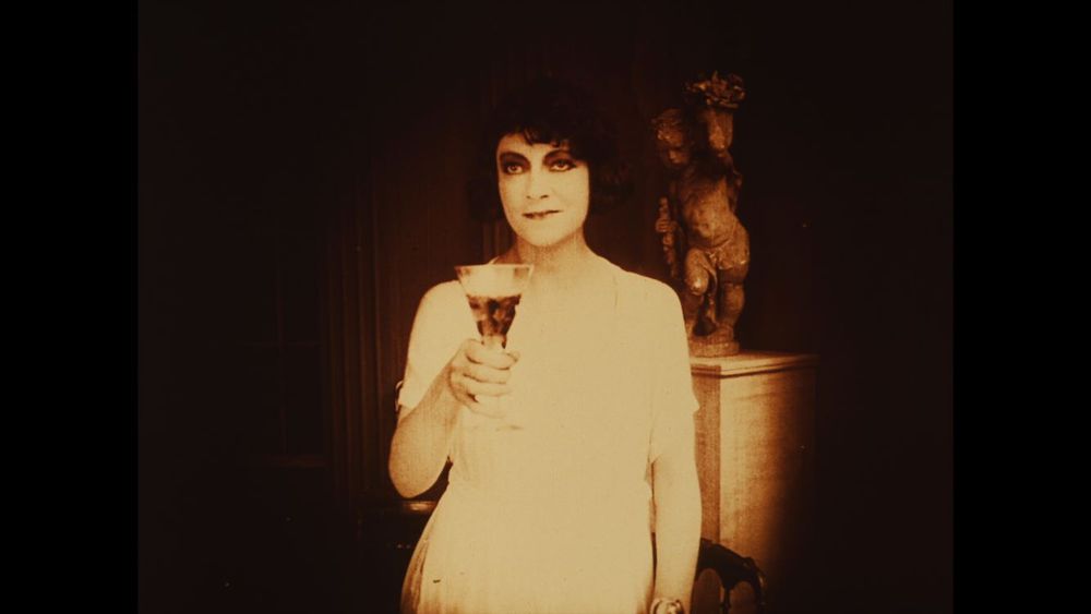 Leonie actrice en spionne - still