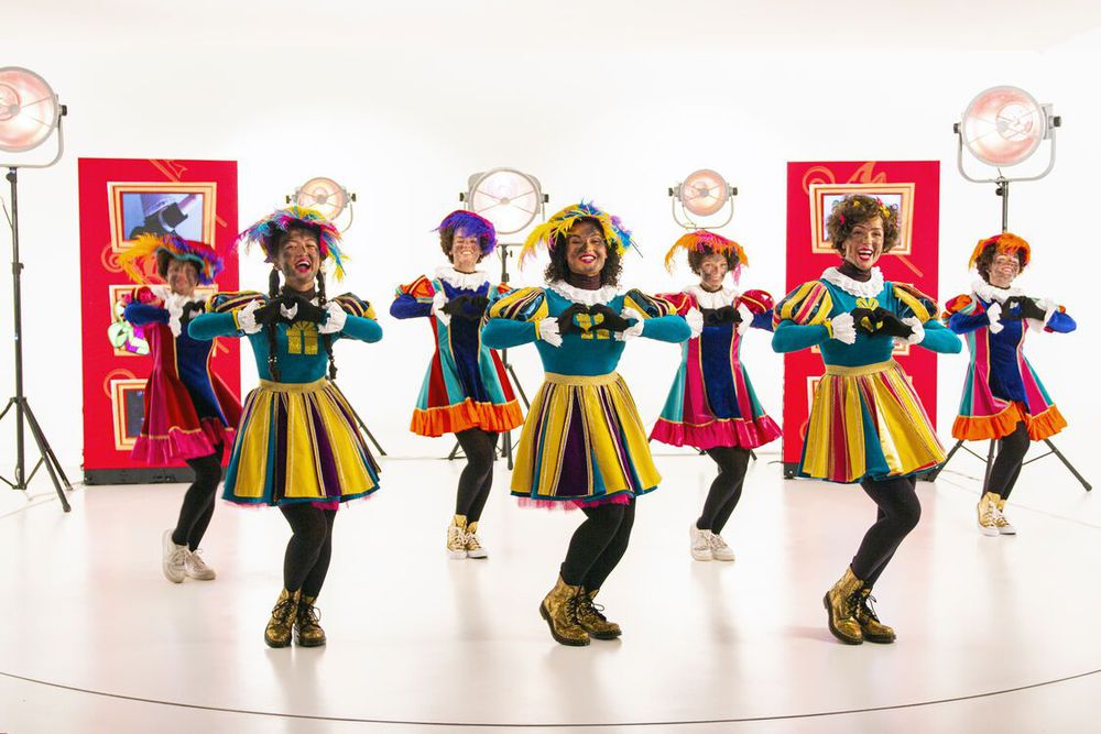 De Club van Sinterklaas en het grote pietenfeest - still