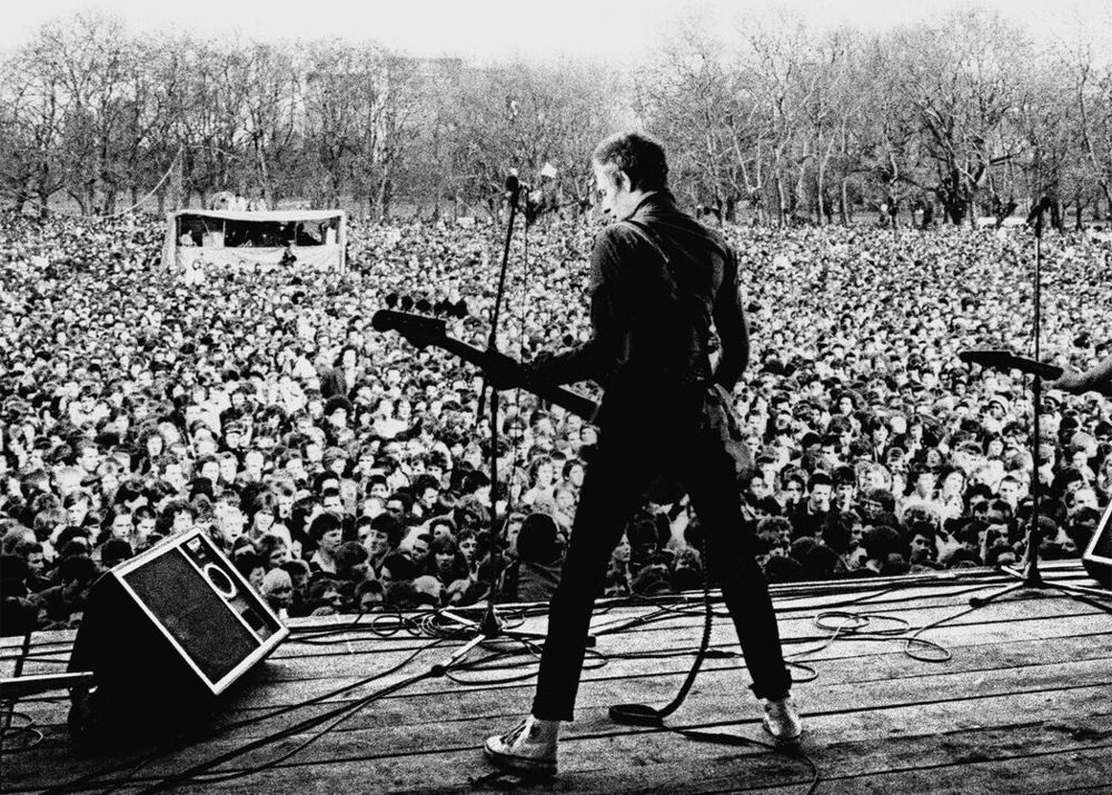 White Riot - still