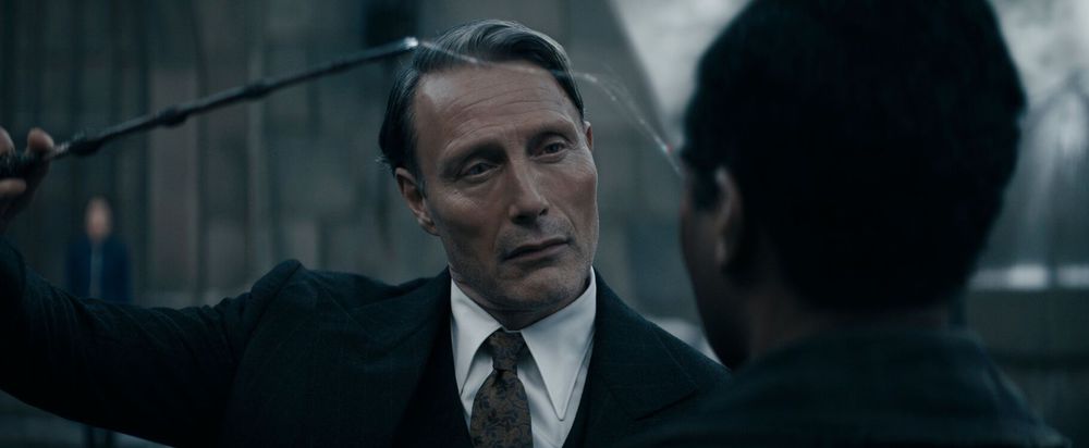 Fantastic Beasts: The Secrets of Dumbledore - still