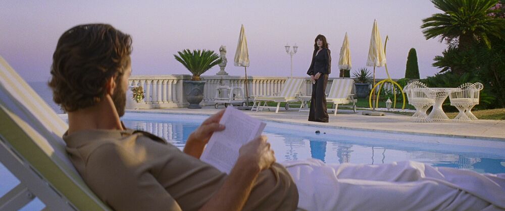 Mascarade - still