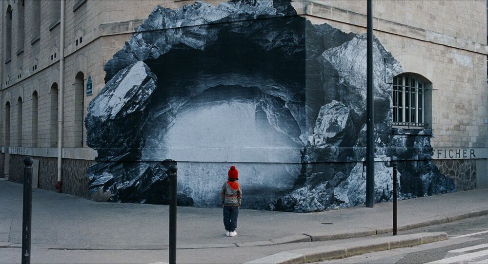 C'est pas moi + Allégorie citadine - still