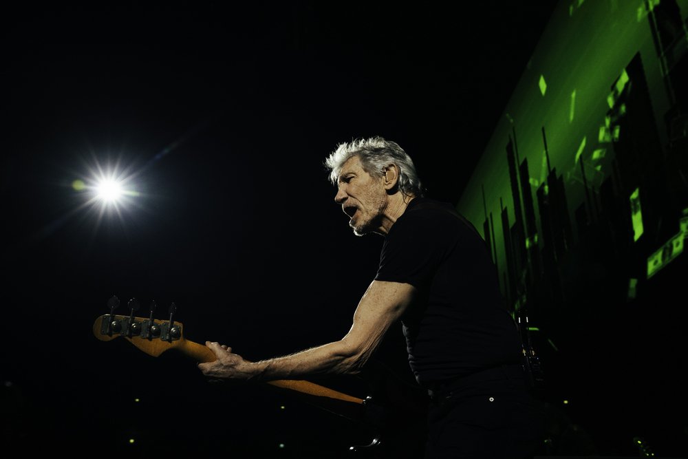Roger Waters This Is Not A Drill: Live From Prague - The Movie