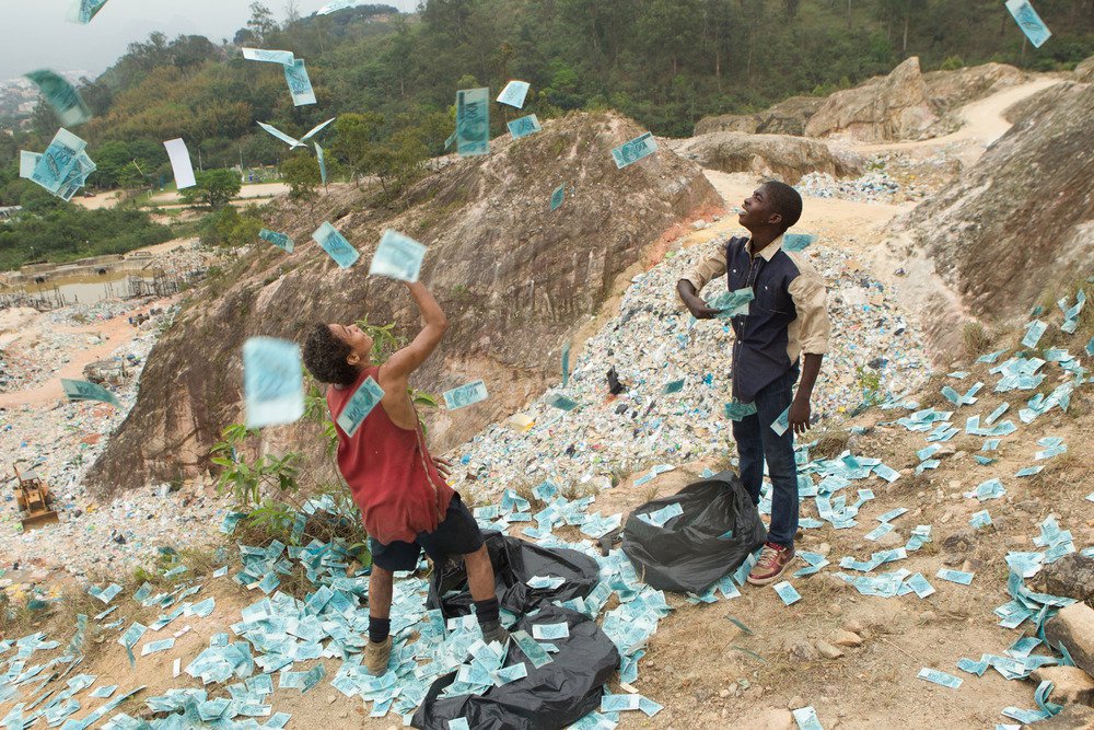 Trash - still