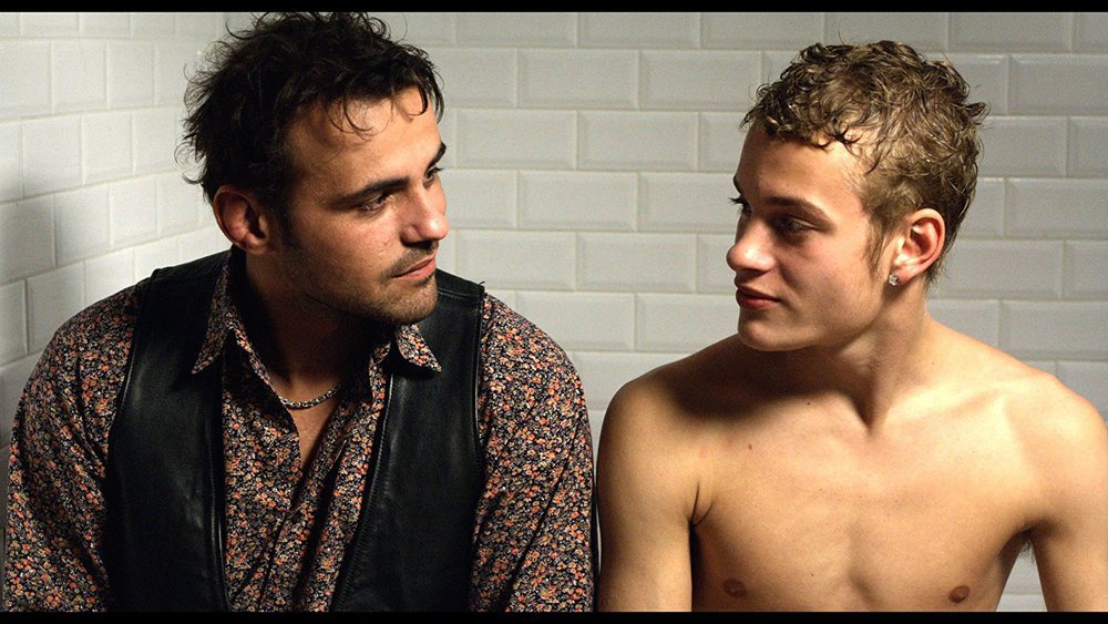 Notre Paradis - still