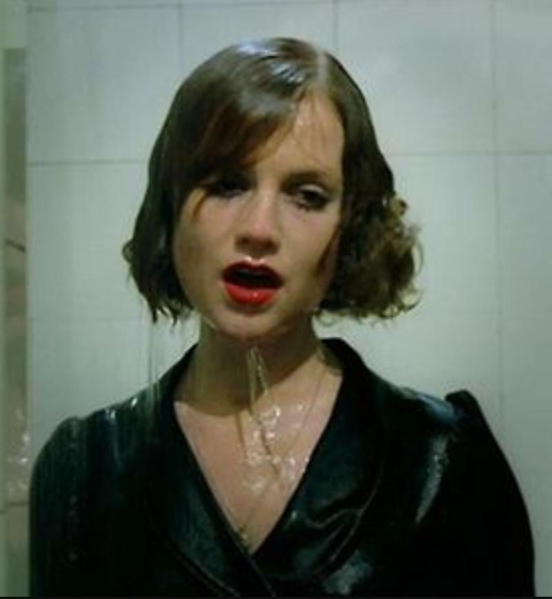 Violette Nozière - still