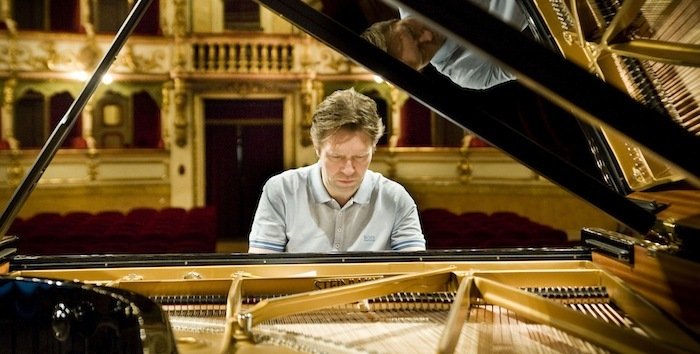 Concerto: A Beethoven Journey - still